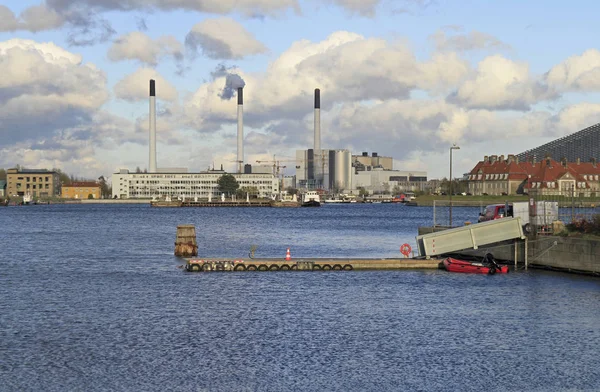 Construções industriais em Copenhaga, Dinamarca — Fotografia de Stock