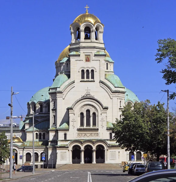 Die alexander nevsky kathedrale in sofia — Stockfoto
