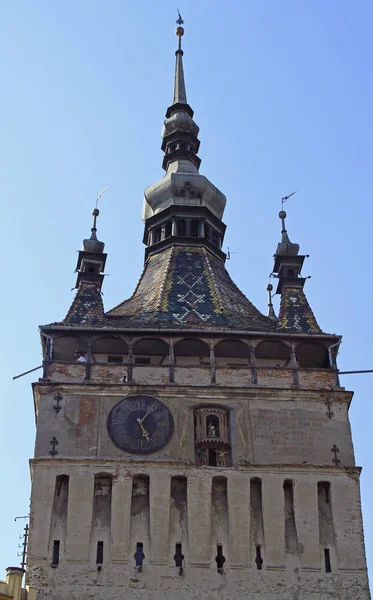 Torre del reloj de la ciudadela en Sighisoara — Foto de Stock
