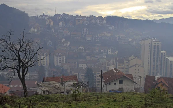 Ciudad Uzice en el sur de Serbia — Foto de Stock