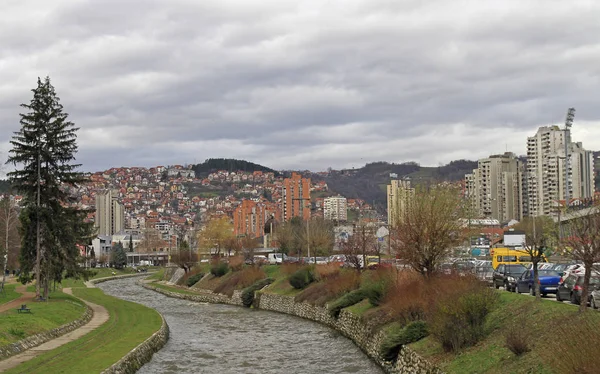 Cidade de Uzice, no sul da Sérvia — Fotografia de Stock