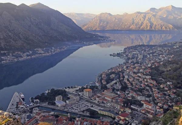 Vista de la bahía de Kotor desde la montaña Lovcen — Foto de Stock