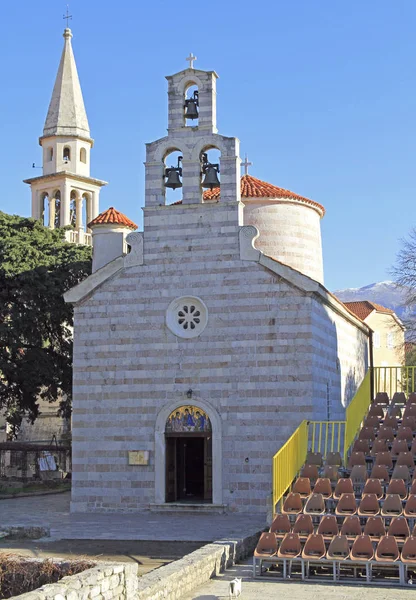 Heliga Trefaldighetskyrkan i Budva — Stockfoto