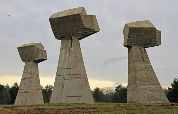 Памятник на месте казни в Нисе, Сербия — стоковое фото