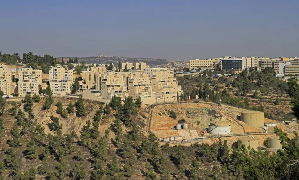 Een van de externe districten in Jeruzalem — Stockfoto