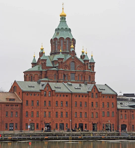 Uspenski Cathedral in finnish capital Helsinki — Stock Photo, Image