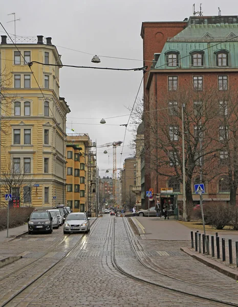 Straat in fiinish hoofdstad Helsinki — Stockfoto