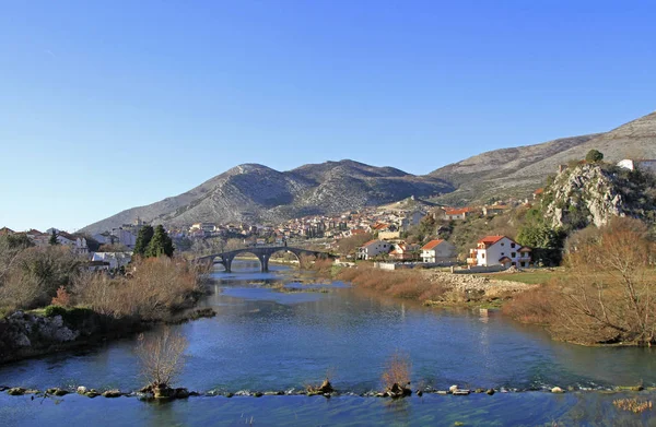波斯尼亚和黑塞哥维那特雷比涅 Arslanagic 大桥 — 图库照片