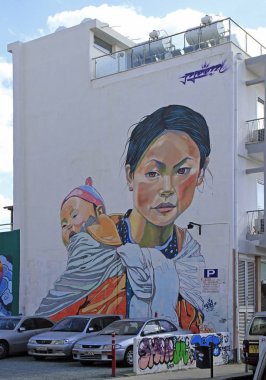 Binanın duvarına Graffiti