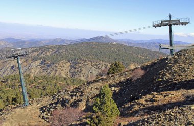 Chionistra bilinen Kıbrıs'taki en yüksek noktasından görüntülemek