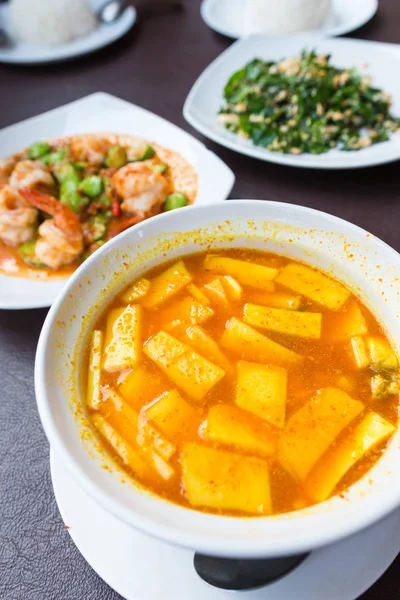 Sup jeruk pedas Thailand — Stok Foto