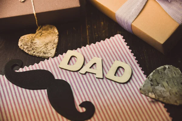 Dad Letter Happy fathers day present gift hipster vintage man — Stock Photo, Image