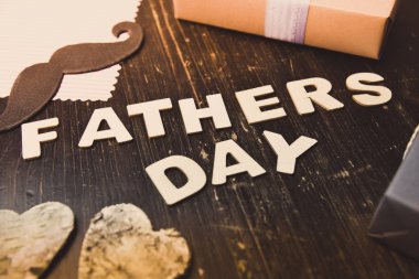 Mutlu Babalar günü mektup mevcut hediye hipster vintage adam