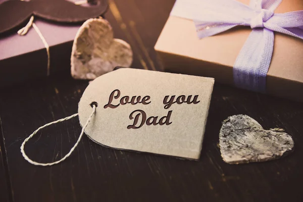 Te quiero Papa Carta Feliz día del padre regalo regalo hipster vintage hombre — Foto de Stock
