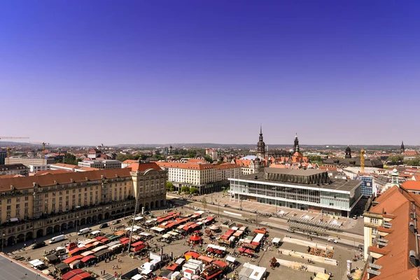 Panorama do horizonte da cidade em Dresden, Saxônia, Alemanha, Europa . — Fotografia de Stock