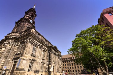 Dresden, Almanya - Mayıs, 2018: Kreuzkirche ya da kilise kutsal haçı eski Dresden, Saksonya, Almanya