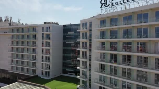 Sochi Rusland 2020 Luchtvideo Het Radisson Hotel Zwarte Zeekust Sotsji — Stockvideo