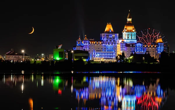 Sochi Russia 2020 Hotel Bogatyr Парк Сочі Місяць Заходить Парк — стокове фото