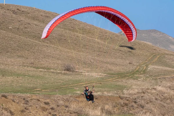 Paraglider Sky Parachute Pilot Free Fall Blue Sky — Stock Photo, Image