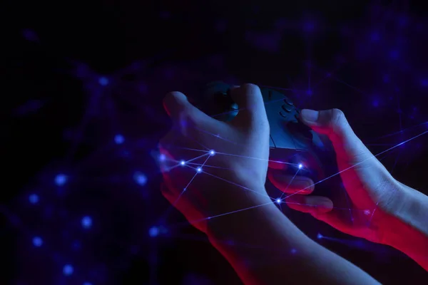 Gamer Boy Kézben Tartja Joystick Vezérlő Elektronikus Játék Játék Online — Stock Fotó