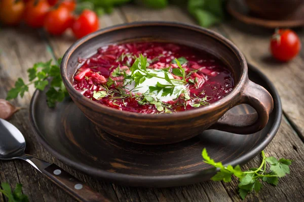 Borscht, zuppa di barbabietole — Foto Stock