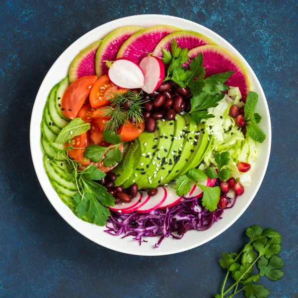 Vegan yemek salata kasesine — Stok fotoğraf