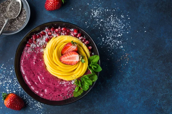 blueberry and mango smoothie bowl