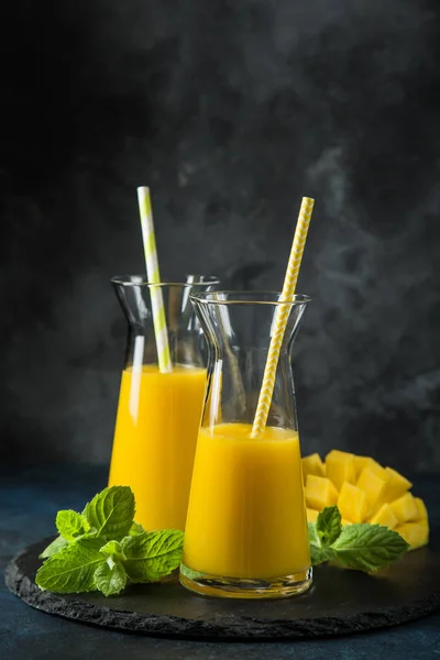 Friss mangó juice — Stock Fotó