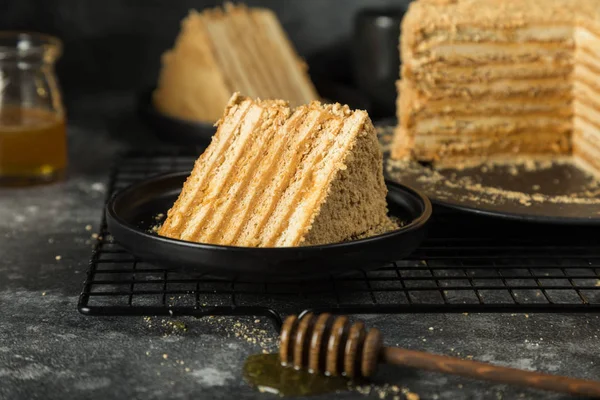 Slice of homemade honey cake — Stock Photo, Image