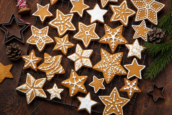 Homemade Christmas gingerbread cookies  on old wooden table — Stock Photo, Image