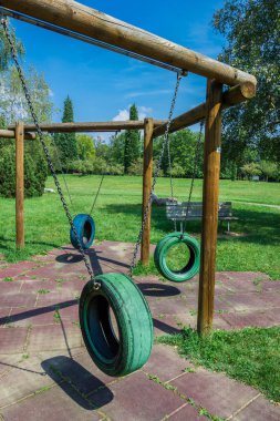 Oyun alanı ayarla boş lastik salıncak