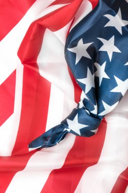 Düğüm ile Amerikan bayrağı