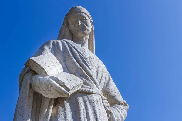 Statue of Dante Alighieri — Stock Photo, Image