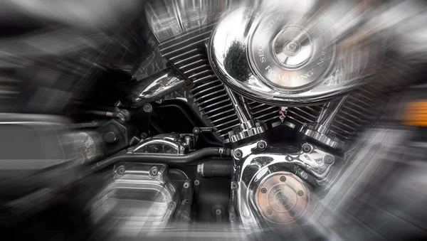 Der verchromte Motor des Motorrads — Stockfoto
