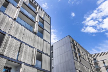 Modern binaların dış