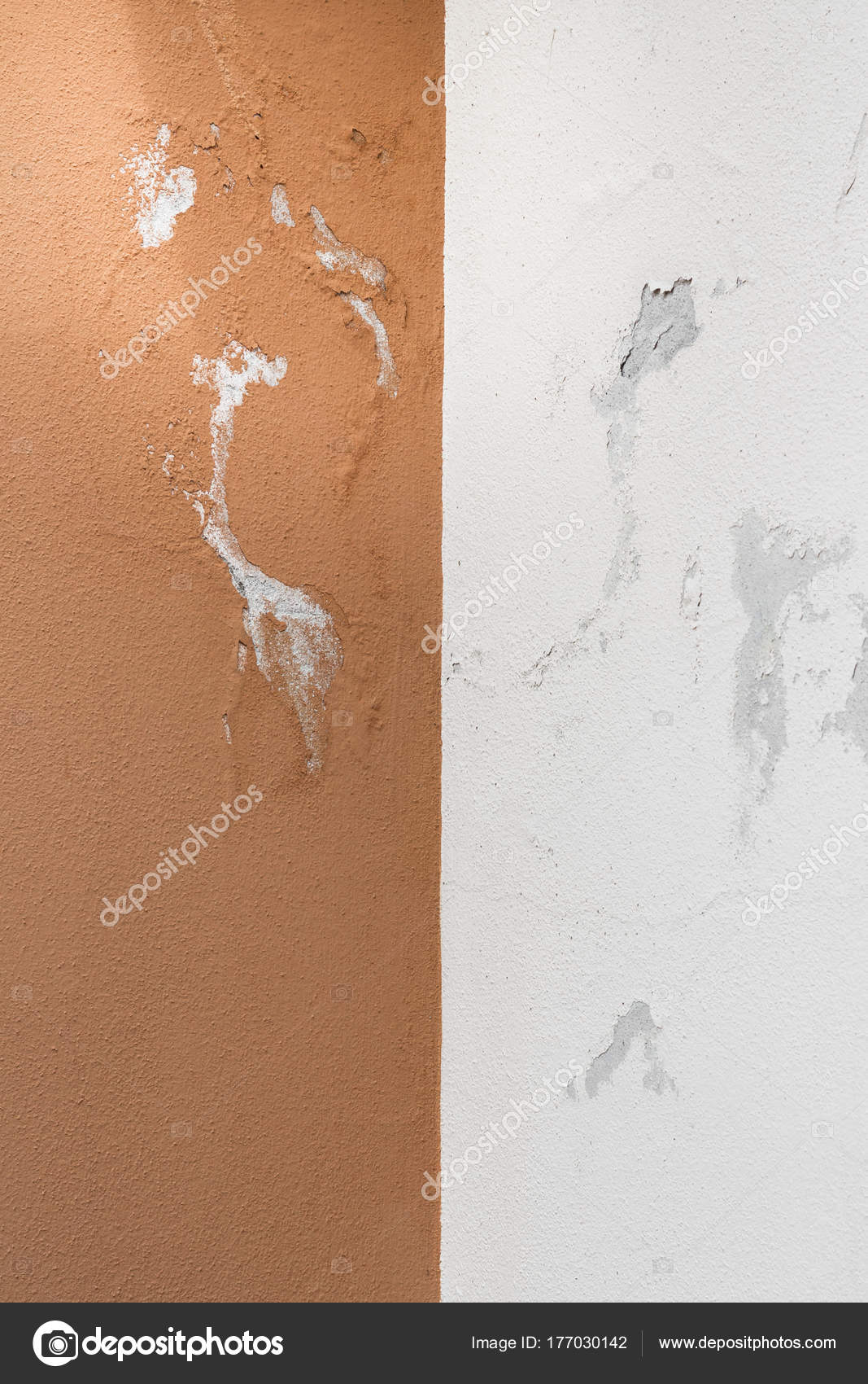 Paint Peeling Off From The Wall Stock Photo Germanopoli 177030142