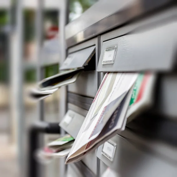 Posta kutusu önemsiz postalara karşı tam