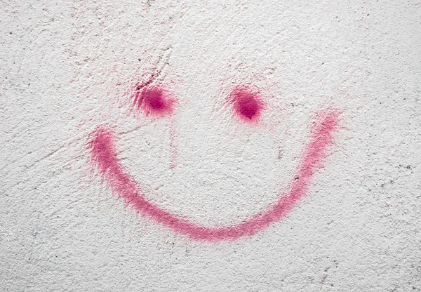 Grungy smiley på väggen — Stockfoto