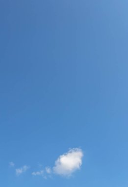 Konuşma baloncuklu tarafsız dikey arkaplan. Doğa, hava, ekoloji, küresel ısınma ve diğerleri kavramları.