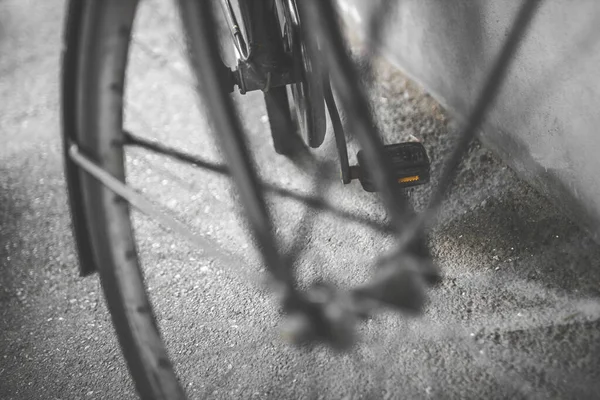 Vintage Cykelhjul Del Gammalt Stadscykelhjul Retro Stil Foto Grunt Skärpedjup — Stockfoto