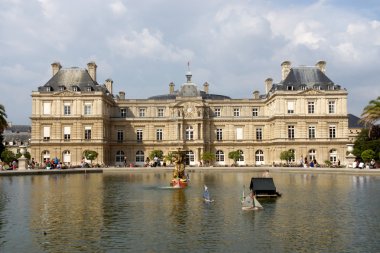 Lüksemburg'daki gölet