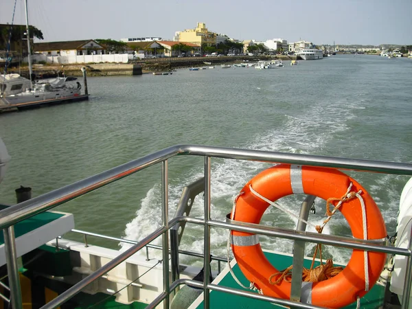 Salva-vidas num barco — Fotografia de Stock