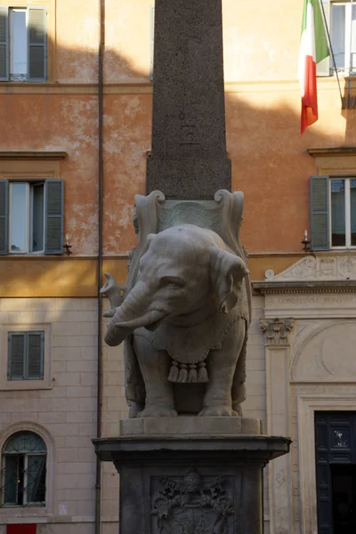 O elefante de Bernini em Roma — Fotografia de Stock