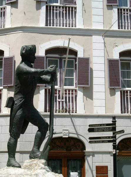 Denkmal für die Soldaten in Gibraltar — Stockfoto