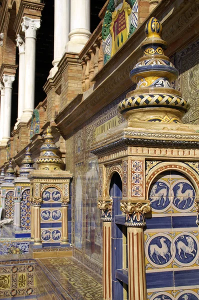 Cerámicas decorativas en Sevilla — Foto de Stock