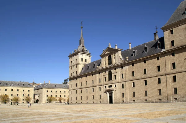 Monastery of San Lorenzo del Escorial. — Stock Photo, Image