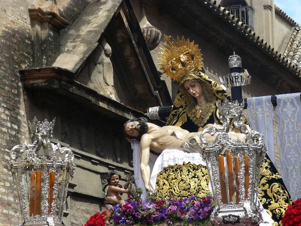 Acılarını Our lady — Stok fotoğraf