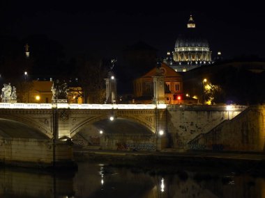 Roma (İtalya). Roma şehrinin Bridge'de Vittorio Emanuele II