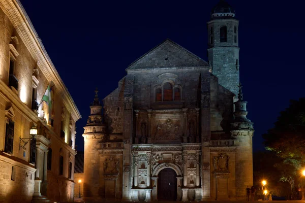 Ubeda Jaen Španělsko Noční Pohled Svaté Kaple Spasitele Světa Městě — Stock fotografie