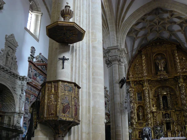 Baeza Jaen Španělsko Kazatelna Hlavní Lodi Katedrály Narození Panny Marie — Stock fotografie